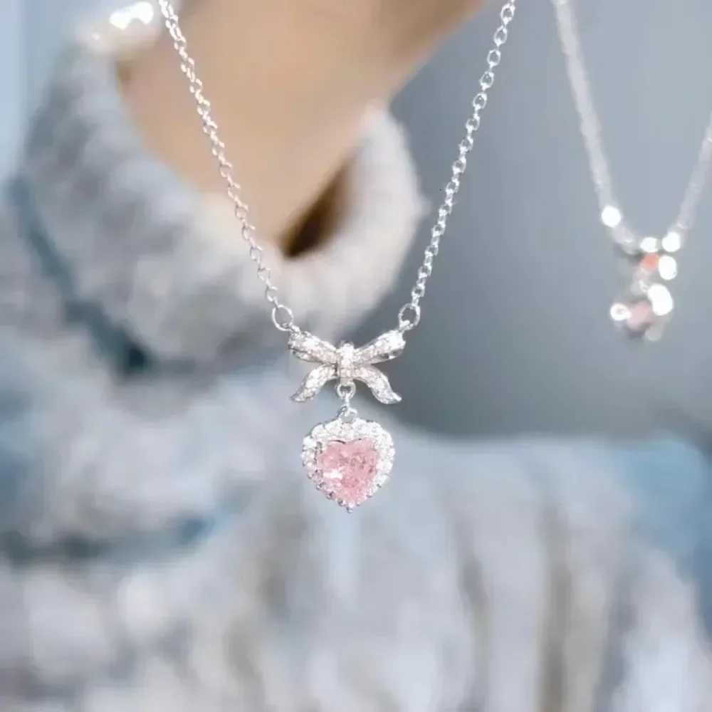 Korean Fashion Pink Crystal Heart Bow Tie Pendant Necklace Silver Color Chain Neck Necklace for Women Wedding Aesthetic Jewelry M251211