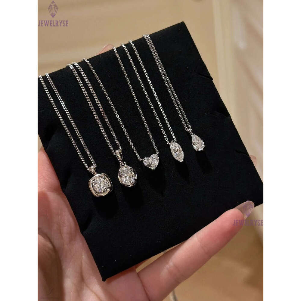 Classical Top Sell Jewelry Heart Pendant Solitaire 100% 925 Sterling Silver White Moissanite Diamond Gemstones Party Women Clavicle Necklace Gift
