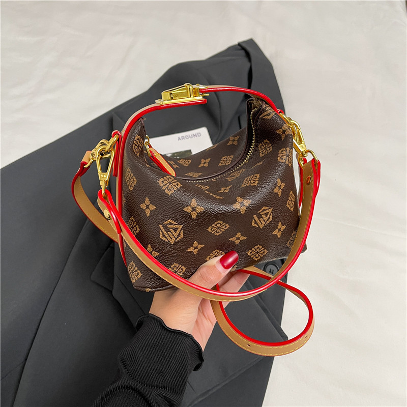 French vintage handbag for women, new light luxury white tri color single shoulder lunch box bag, exquisite crossbody dumpling bag