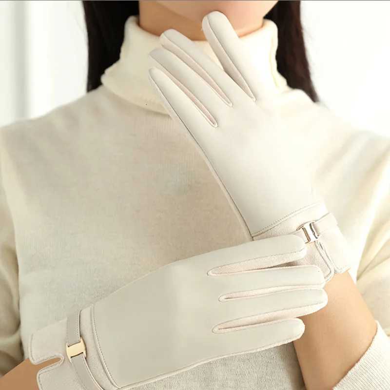 Winter Warm Outdoor Cycling Windproof Waterproof New High End Sweet Cool Wind Plush PU Women Gloves Y251211