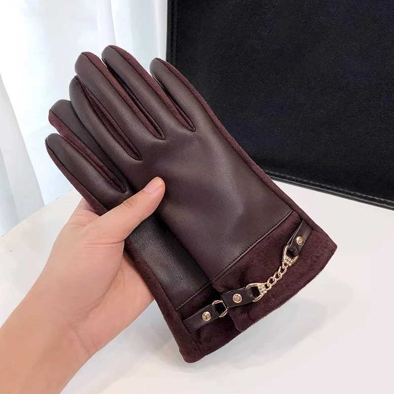 Winter Women Luxury Elegant Fashion Chain Protein Leather Thicken Warm Gloves Touch Screen Cycling Driving Windproof Mittens Y251211