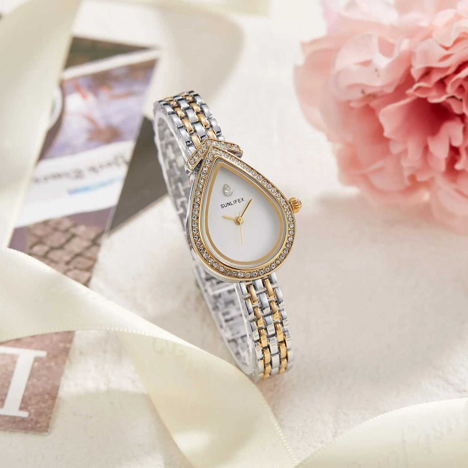 New Vintage Elegant Womens Watch Set Diamonds No Scale Water Droplet Shaped Dial Steel Strap Waterproof Quartz Watches Reloj Y251212