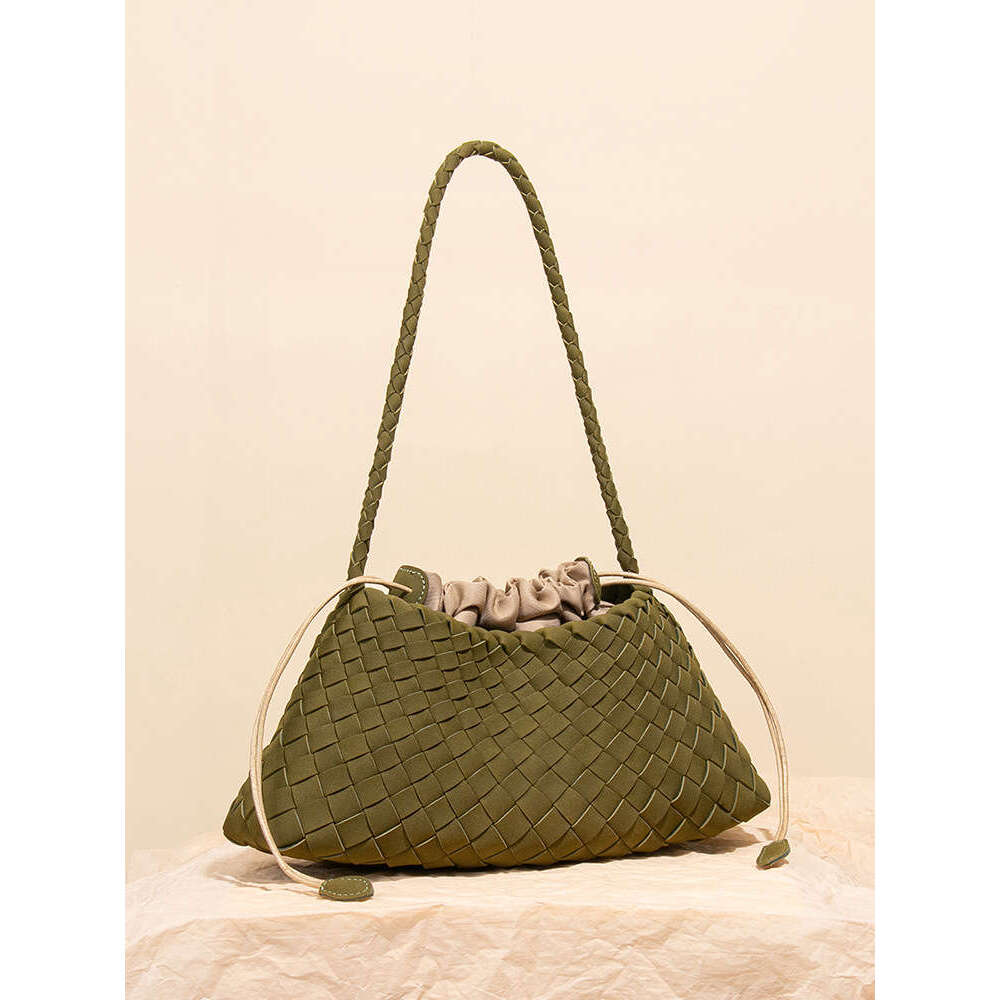 Designer dragon diffusion woven top layer cowhide hot womens french basket handmade leather tote bag shoulder 240723