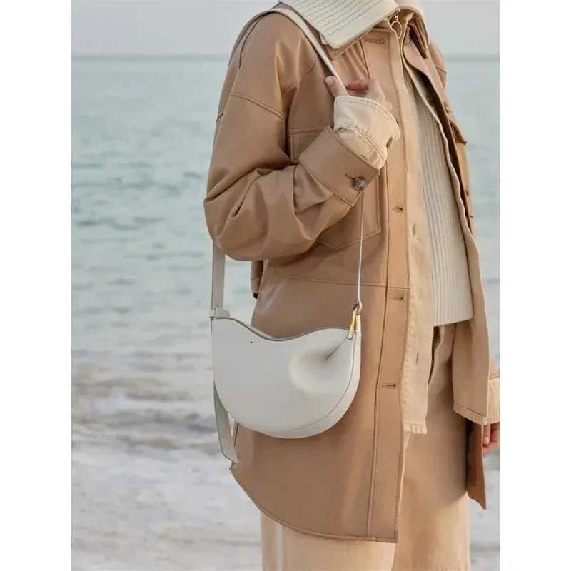 Sac pois popaire sac accoudoir sac femme sac bandoire simple sac design de niche Y251211