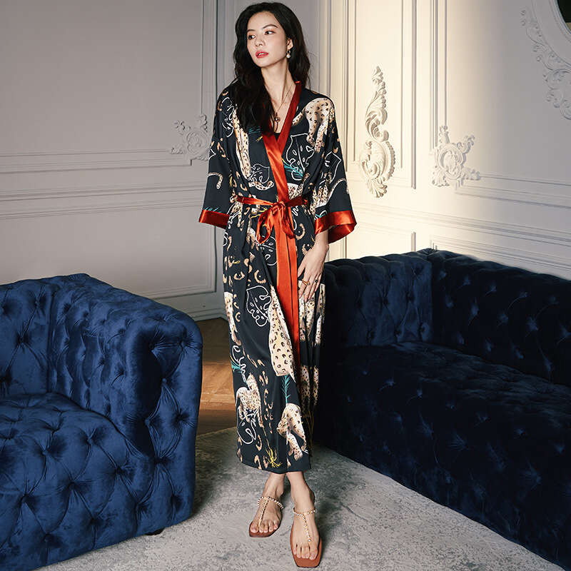 Pajamas for Women Designer Luxury 2026 Satin Chiffon Nightgown for Women, Summer Plus Size Ice Silk Robe, Bathrobe, Loungewear Casual and Comfortable