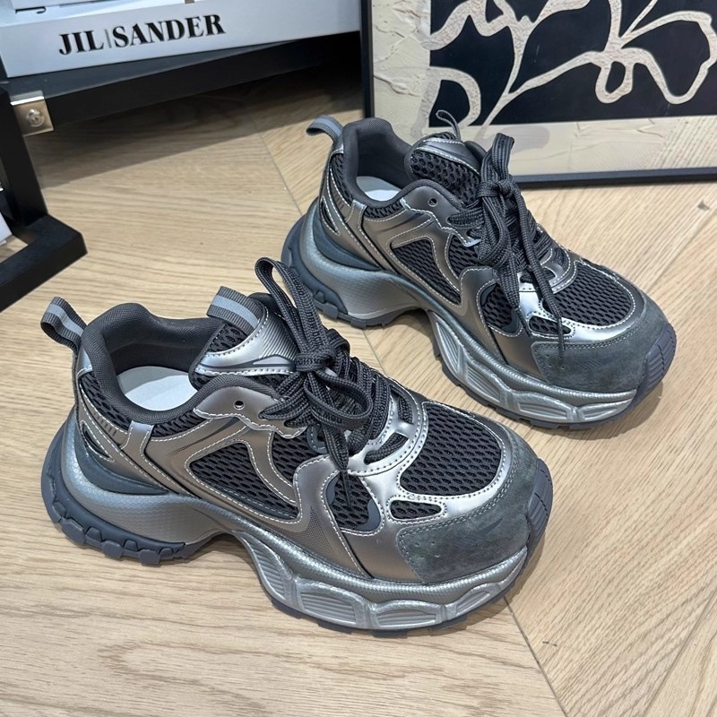 2026 New Autumn Women's Platform Dad Shoes Hot Selling Versatile Elevator Shoes Casual Sports Sneakers eur35-40