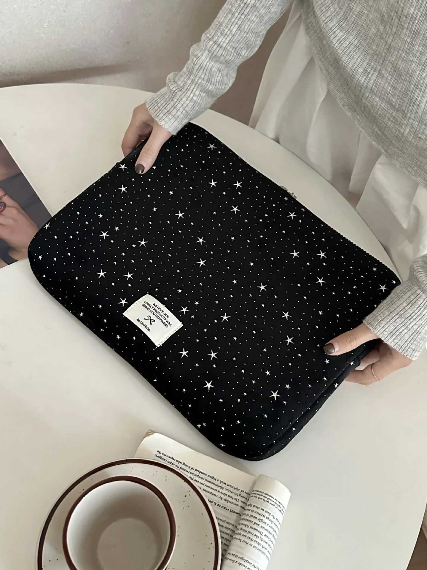 Korean version Laptop Sleeve 11 133 136 14 15 156 Inch For Macbook Dell Huawei Samsung HP Lenovo Ipad Cute Stars Tablet PouchT251212