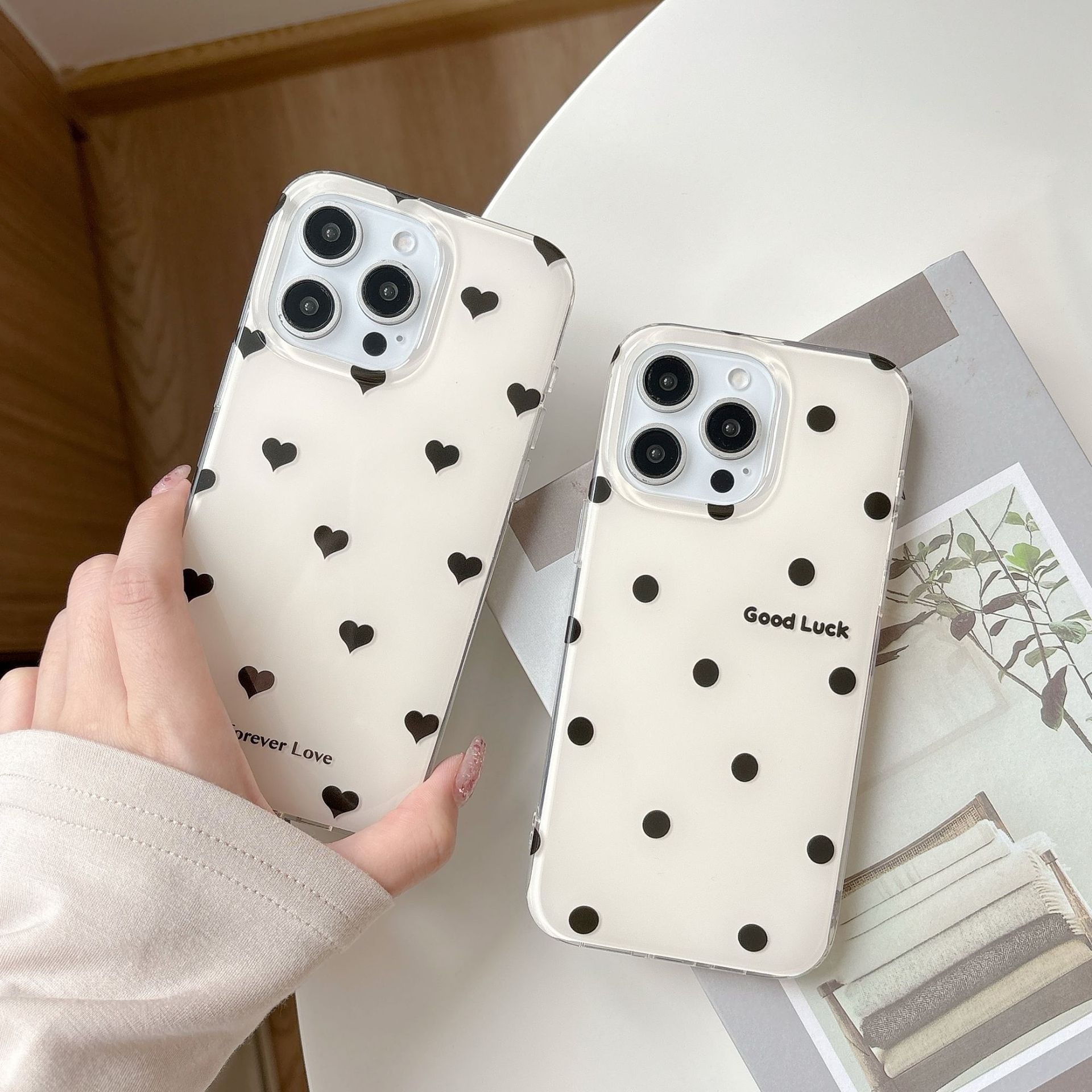 Korean and Japanese Style Black Heart Polka Dot Case Apple 17 Pro Max 16 Pro/15 Niche Flower 13 for Women