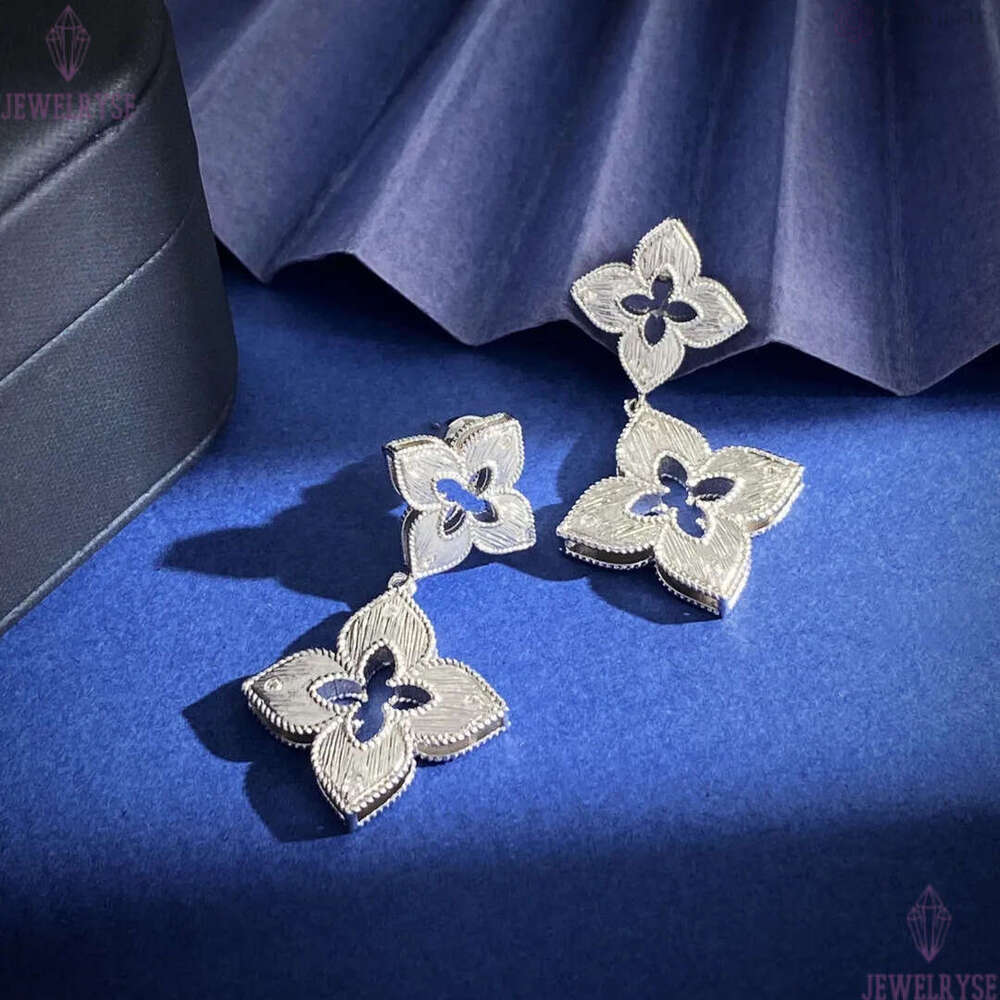 Luxury Italy classic clover designer stud earrings for women 18k gold hollow flower wire laser bracelets necklace ring tassel earring wedding jewelry