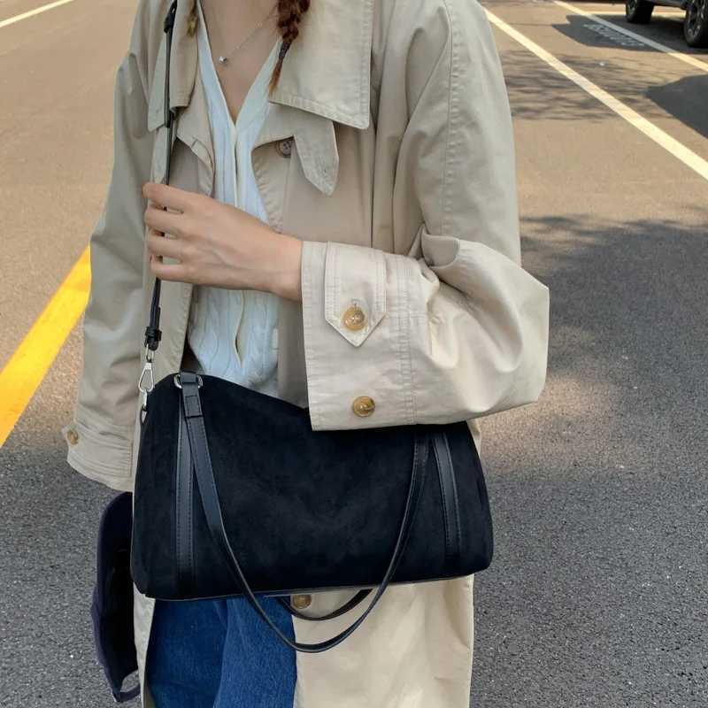 Vintage Wen Shoder Bag Faux Suede Crossbody Bags big Capacity Matte PU Leather Fem Tote ladies Bost Handbags Y251211