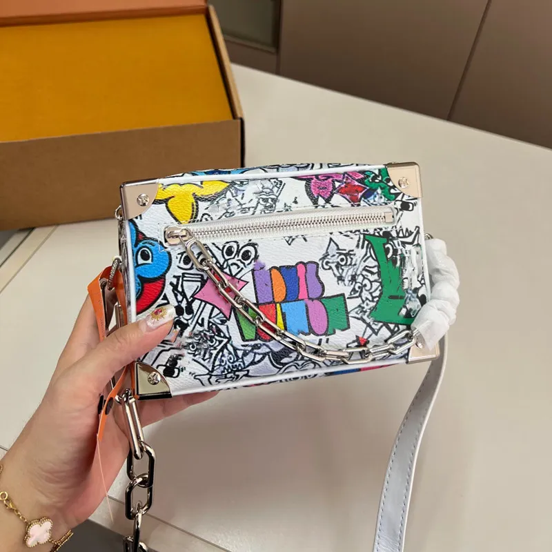 Fashion Mallle Mini Soft Trunk Box Bag Men Womens Chains Shoulder Bag Handbag Top Quality Designer Crossbody Bag Chain Messenger Purse Wallet