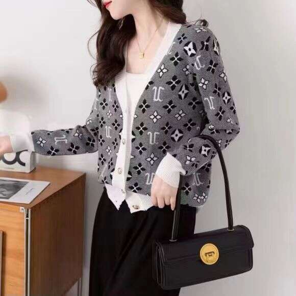 2024 Autumn Winter New Letter Jacquard Versatile Sweater Cardigan Fashionable Slimming Women's Long Sleeve Top