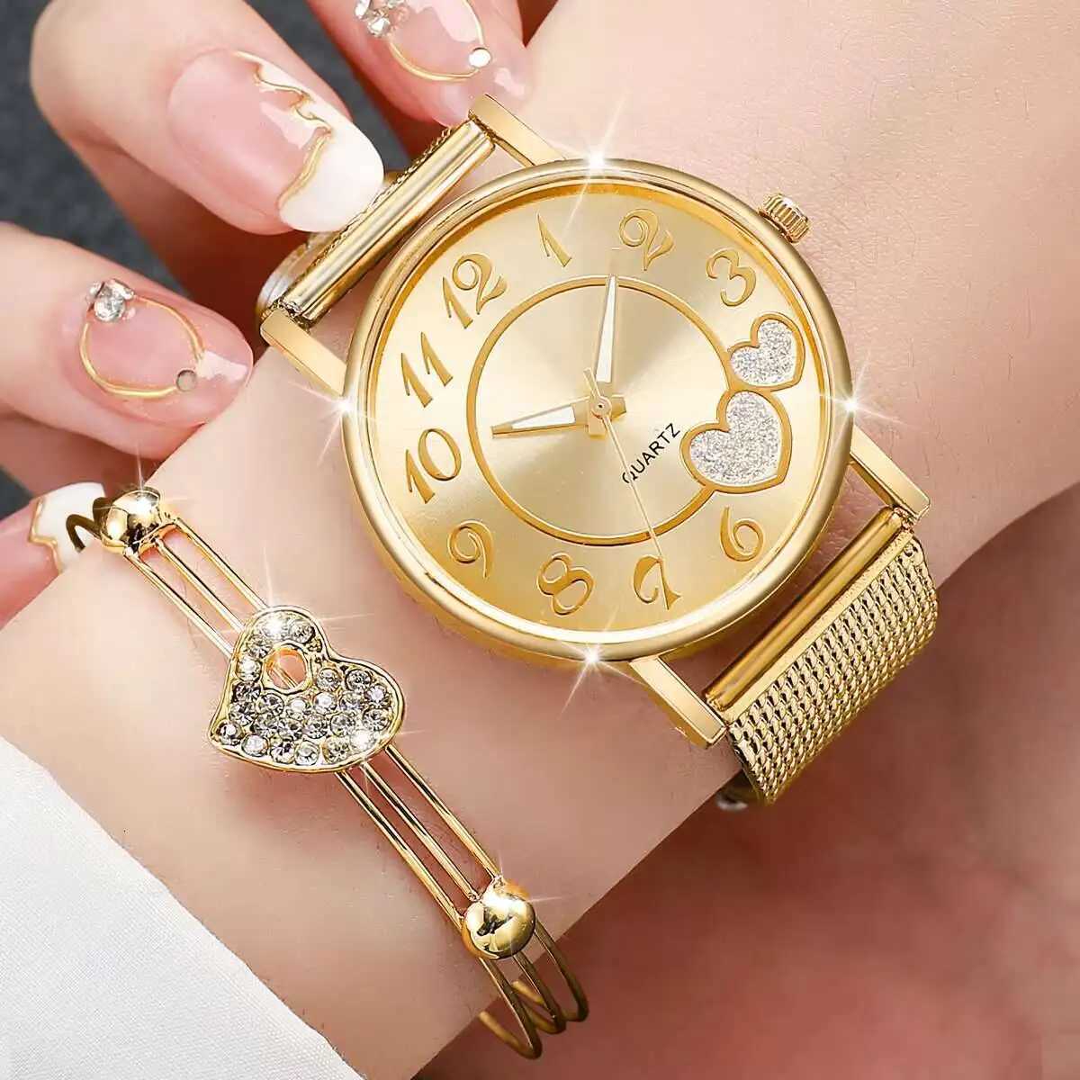 6PCS/Set Fashion Plastic Band Womens Watch Female Quartz Watch Rhinestone Heart Jewelry SetWithout Box Y251212