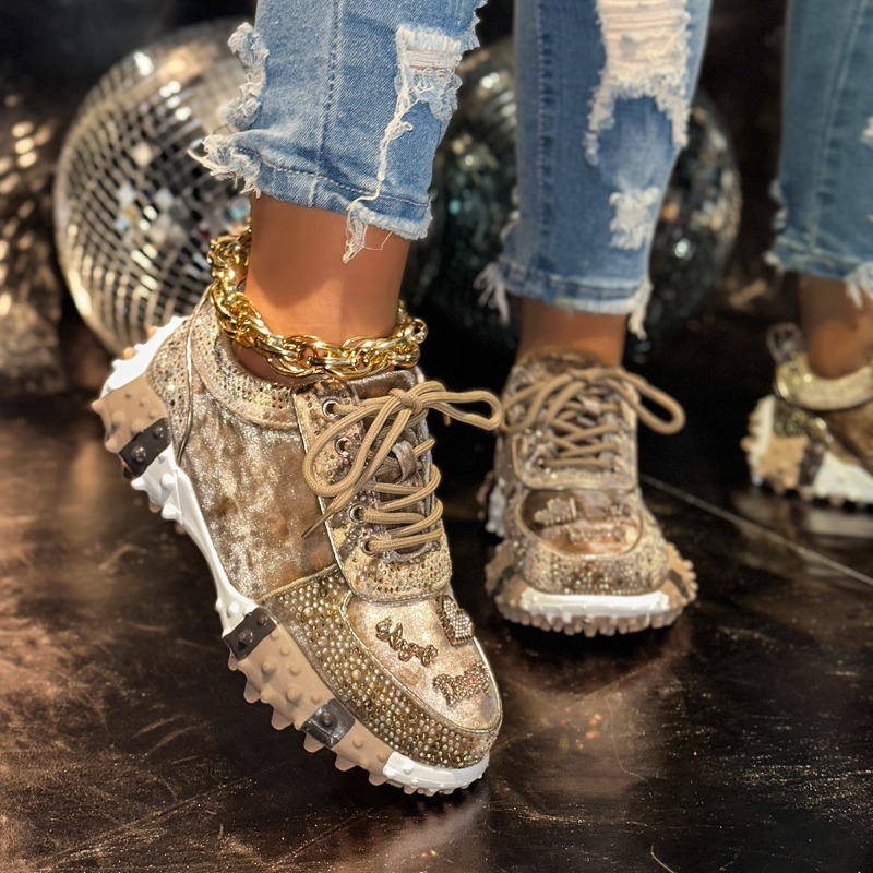 Womens Leather Casual Shoes Platform Sneakers Comfortable Skateboarding Shoes Fashionable Breathable Non Slip Running Shoes Luxury Designers Shoes