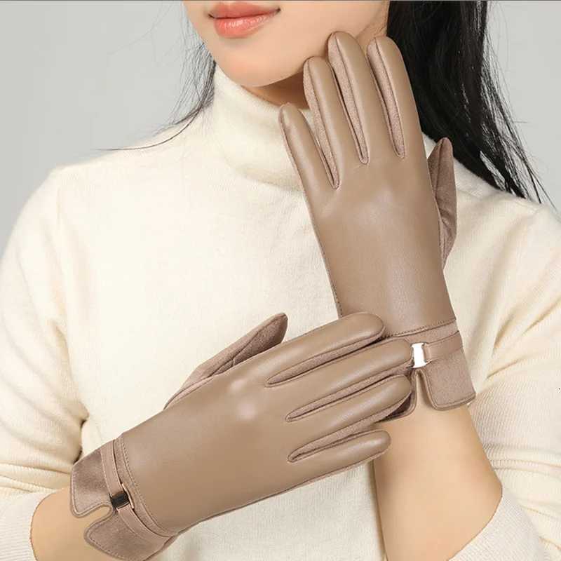 Winter Warm Outdoor Cycling Windproof Waterproof New High End Sweet Cool Wind Plush PU Women Gloves Y251211