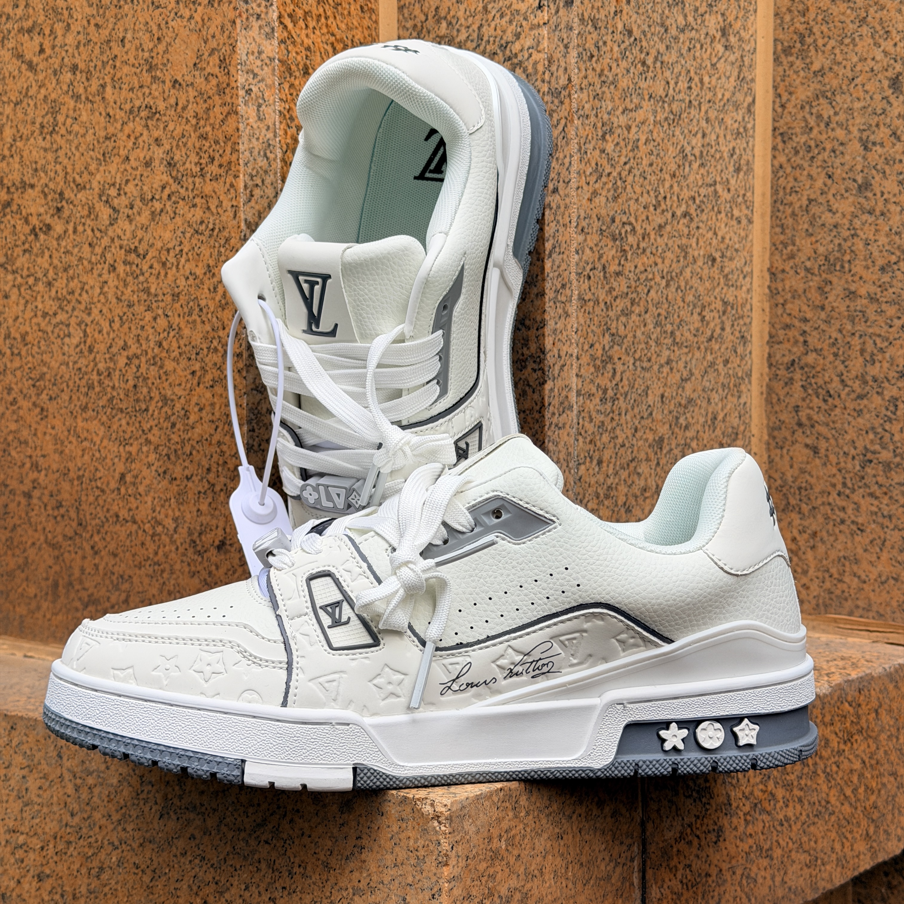 Free shipping Designer Casual Shoes 2026 autumn and winter new casual shoes versatile, lightweight, breathable men's board shoes size 36-44