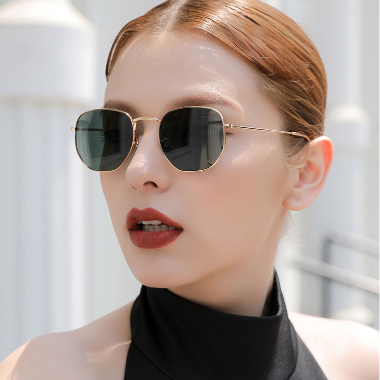 Y2K High Street Outdoor Elite Sunglasse World Cup Oversized VUV400 Metal Polygon Sunglasses For Women, European And American Trendy Small Frame Colorf - view 4