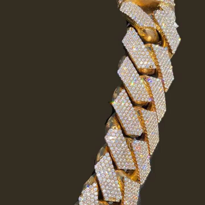 Iconic Unisex 925 Silver Cuban Link Chain Rappers Hip Hop Style Brilliant Cut Lab Grown Diamonds Yellow Gold Material Necklaces