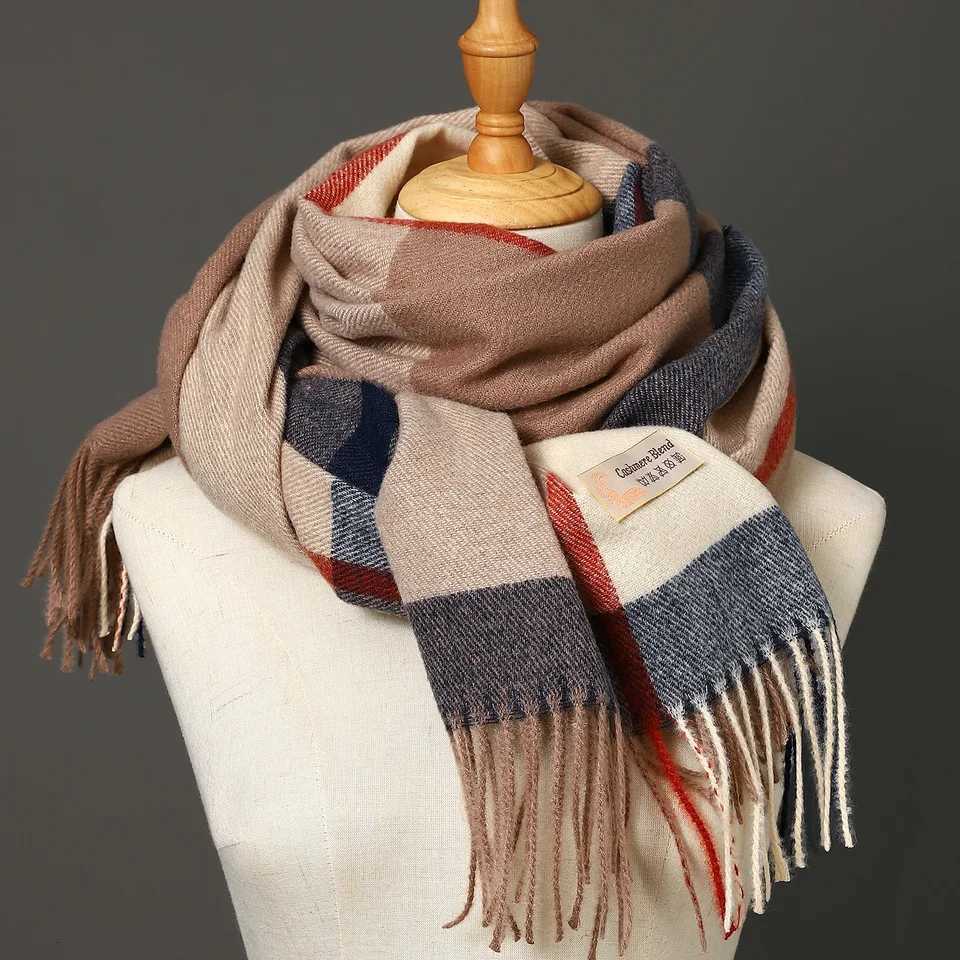 20070cm Oversize Classic Plaid women scarf Cashmere Shawl men wrap Superior quality thickening female bandanna pashmina muffler Y251211