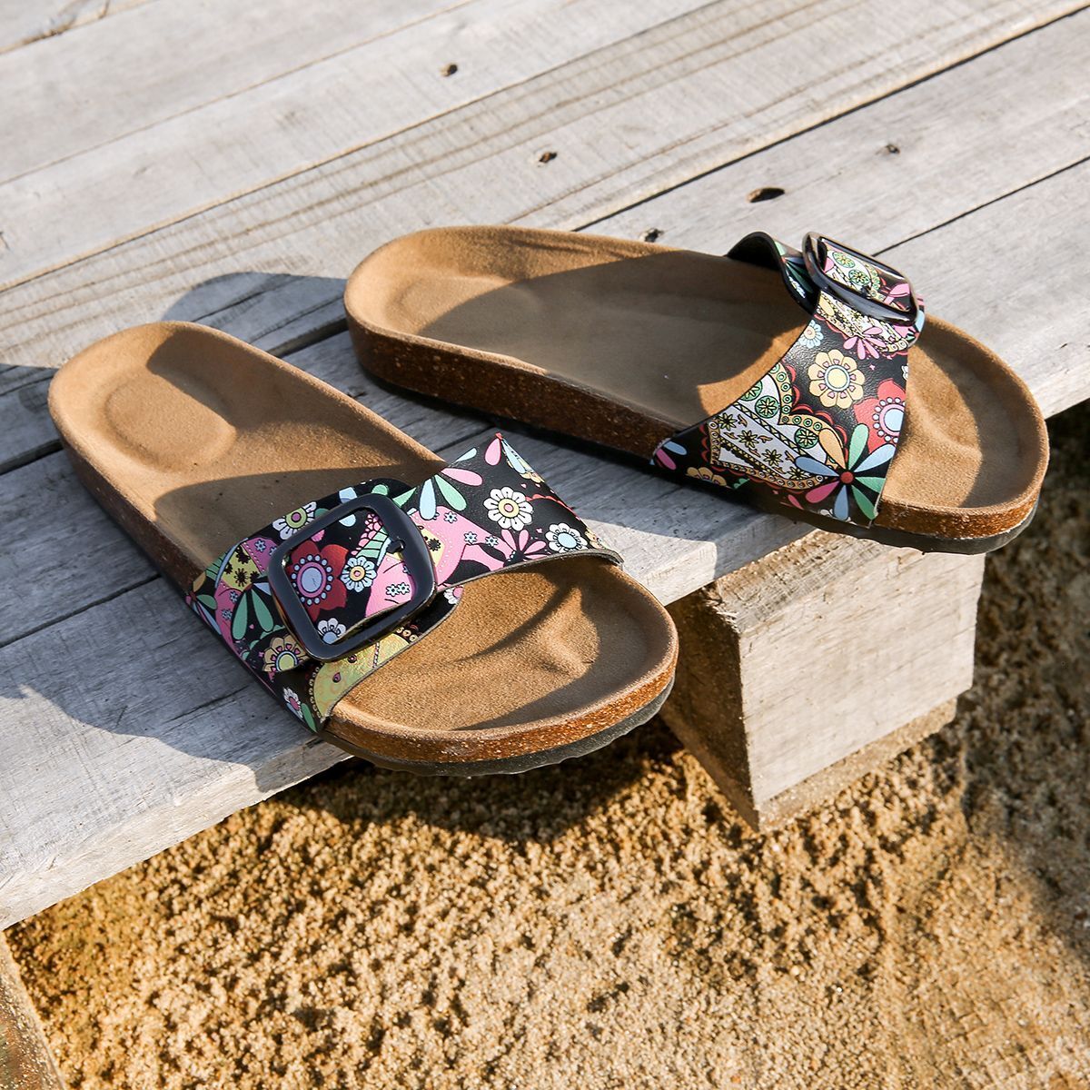 Footbed Clogs Slippers for Women Soft Leather Mules Classic Cork Anti-slip Beach Slides House Sandals With Buckle ddmypanda