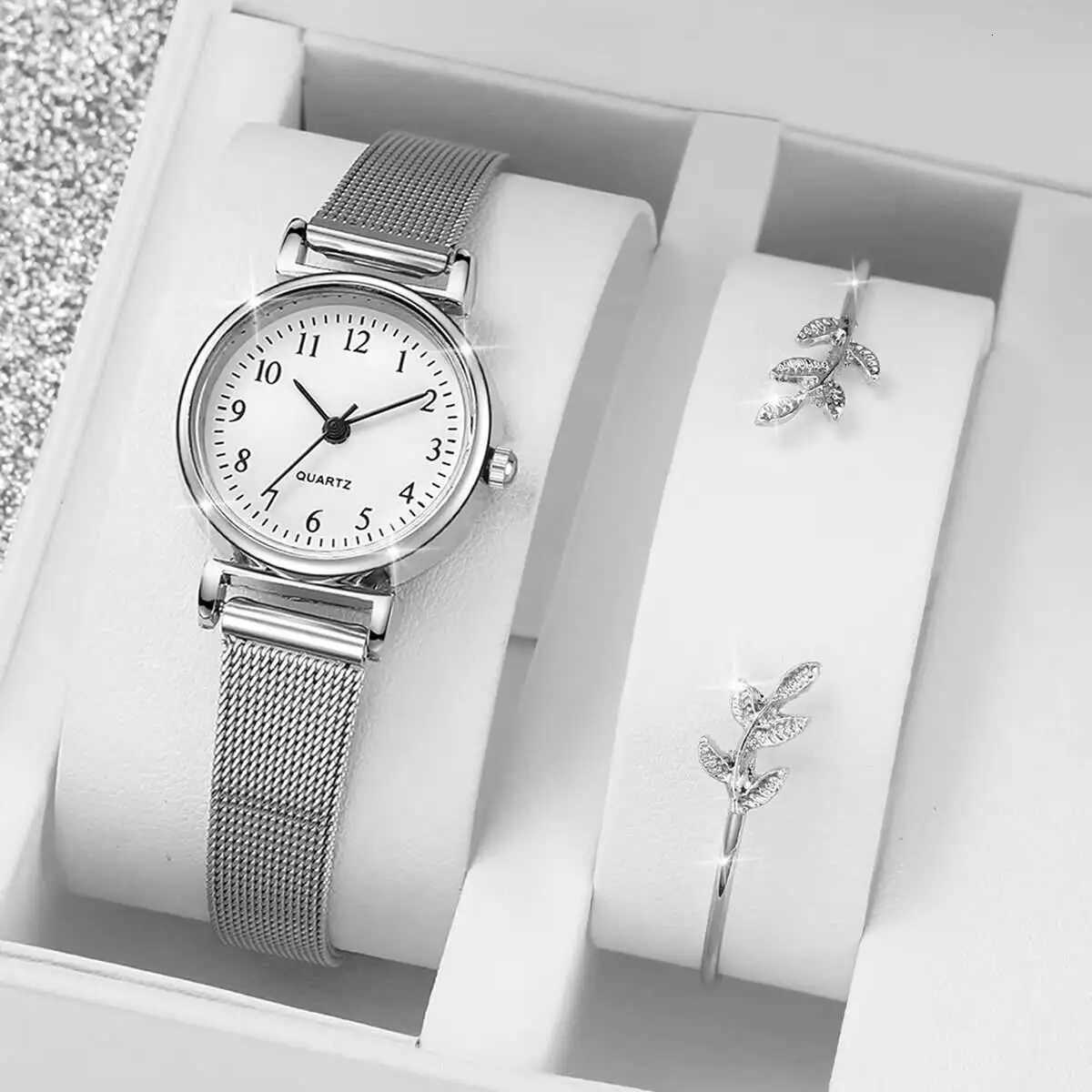 2PCS/Set Fashion Women Watches Casual Mesh Band Quartz Watch Opening Cuff Bracelet Bangle SetWithout Box Y251212