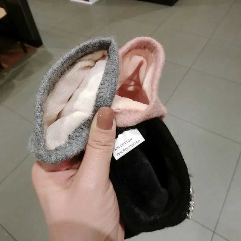 Autumn Winter Popular Women Keep Warm Touch Screen Thin Fleece Windproof Elasticity Gloves Elegant Female Retouch Bowknot Simple Y251211