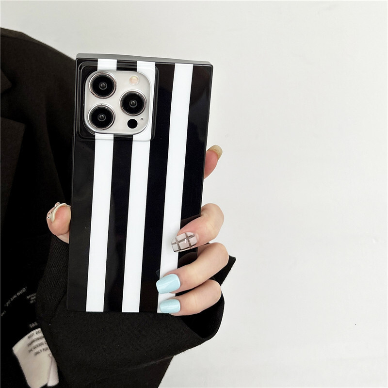 Vintage Black White Wave Pattern 17 Pro Max, Shockproof Square with Vertical Stripes for iPhone 16 and 15, Soft Cross-Border Case