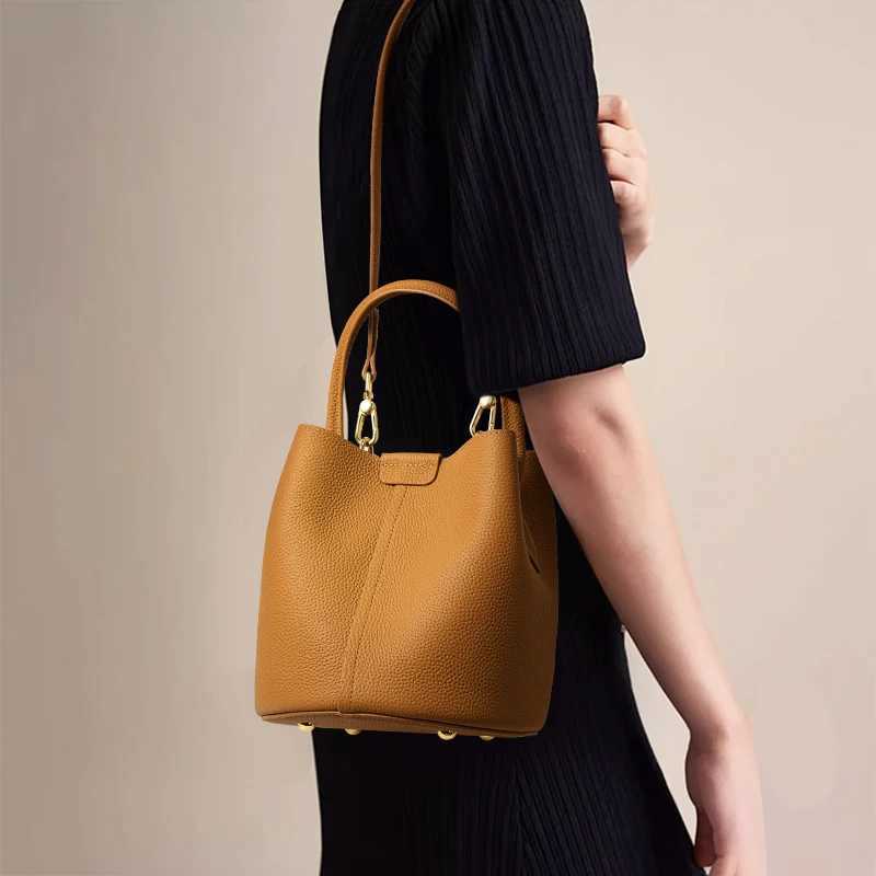 Genuine cowhide lychee pattern wens handbag with single shoder strap large capacity mother-child bag bucket bag Y251211