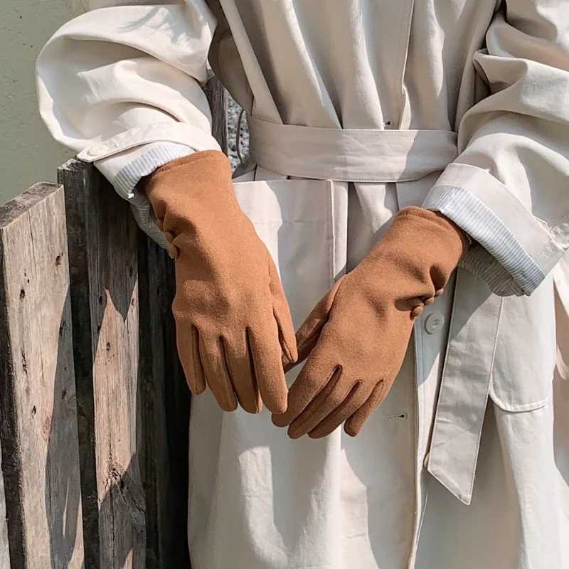 Fashion Simple Style Women Winter Keep Warm Touch Screen Thickened Button Decoration Gloves Outdoor All Match Windproof Y251211