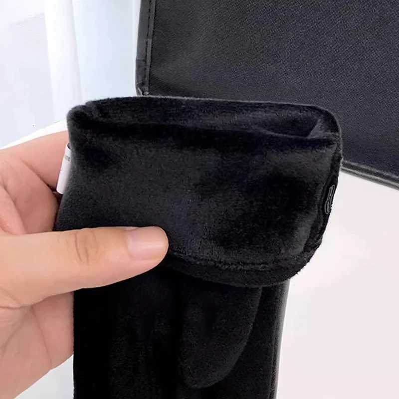 Winter Women Luxury Elegant Fashion Chain Protein Leather Thicken Warm Gloves Touch Screen Cycling Driving Windproof Mittens Y251211