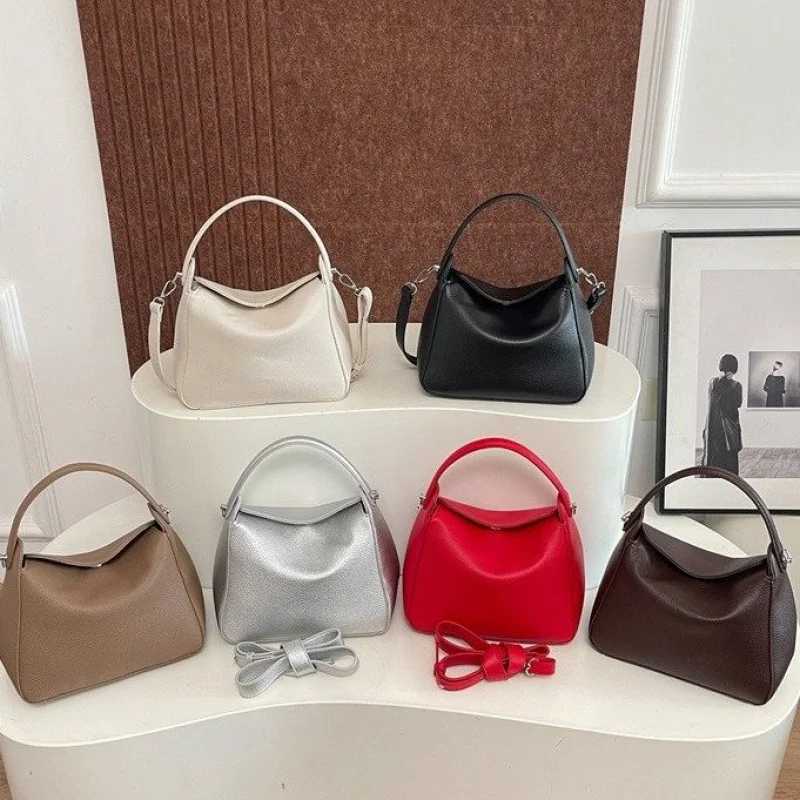 2025 New High-end Luxury Brand Ladies Leather Shoder Bag Famous Designer Casual Paris Vintage Y251211