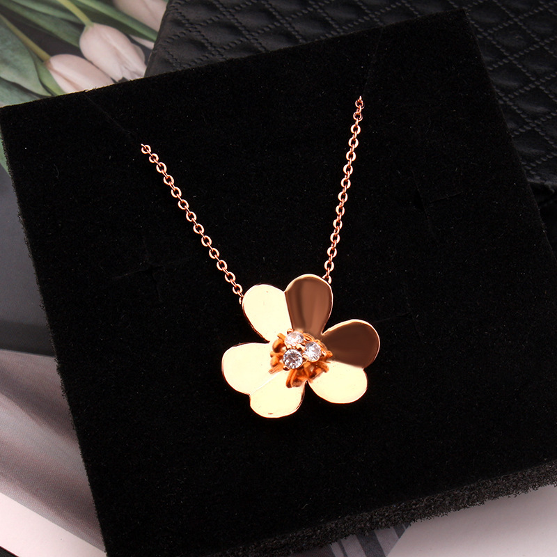 New Women's Fresh Plum Blossom Necklace Micro Pave Zircon Simple Floral Earrings Fashion Holiday Jewelry Set