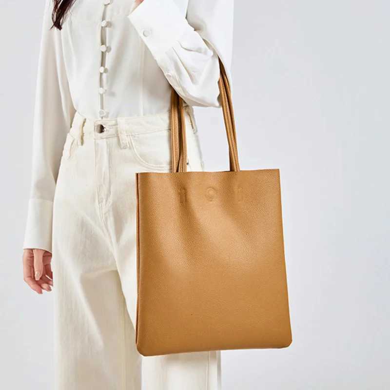New Genuine Leather Wen Tote Bag Simple Girl Large Solid Soft Cowhide A4 Fem Shopper Handbag Student Casual Shoder Bag Y251211