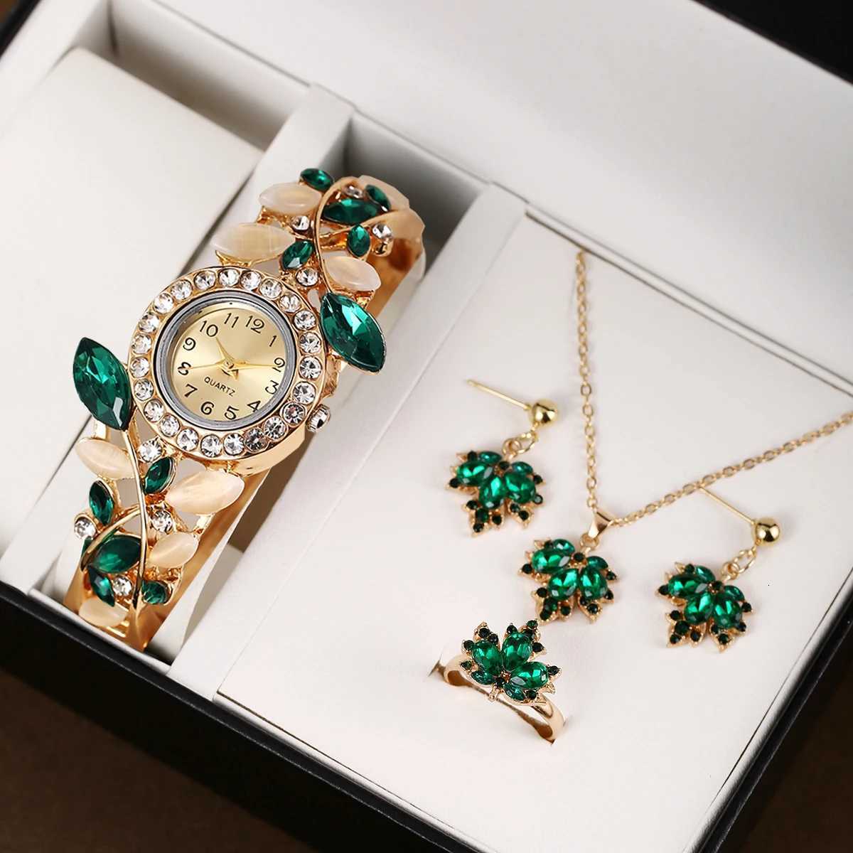 Fashion design womens commuting quartz watch niche bracelet watch Y251212