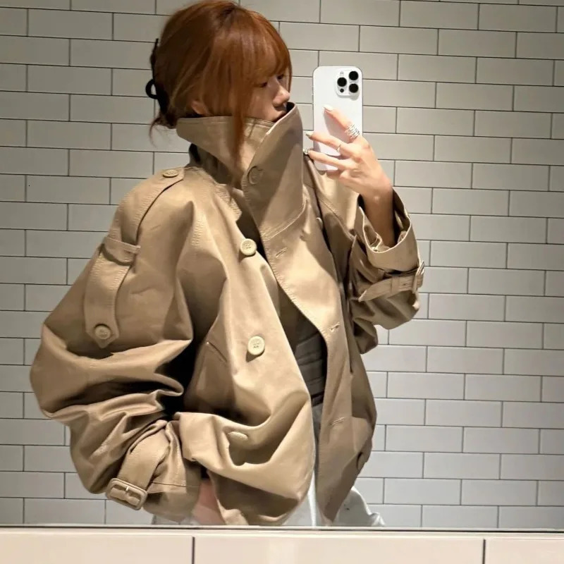 Chic Short Trench Coats Women with Belt Turtleneck Double Breasted Full Sleeves Jackets Spring Autumn Commute Lady Outwears 251212
