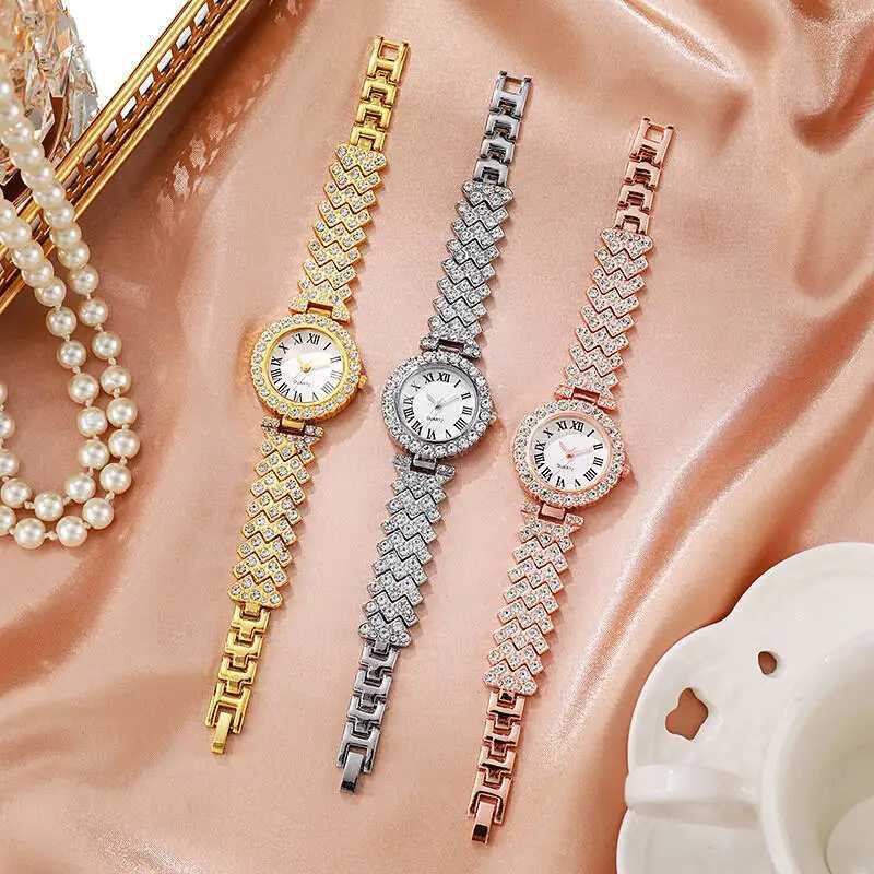 3PCS/Set Fashion Roma Dial Women Quartz Watch Luxury Rhinestone Bracelet Strap Wrist Watches for Women ClockWithout Box Y251212