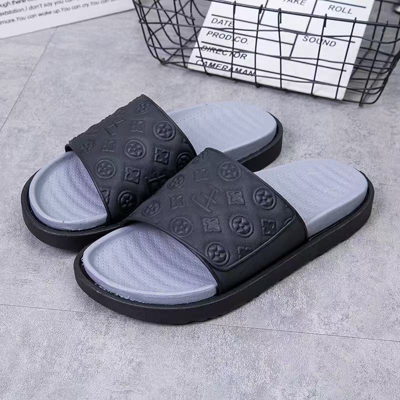 Free Shipping Summer Designer New Arrival Men Fashion Beach Slides Soft Sole Anti Slip Wear-Resistant House Slippers Khaki Grey Blue Size 40-44