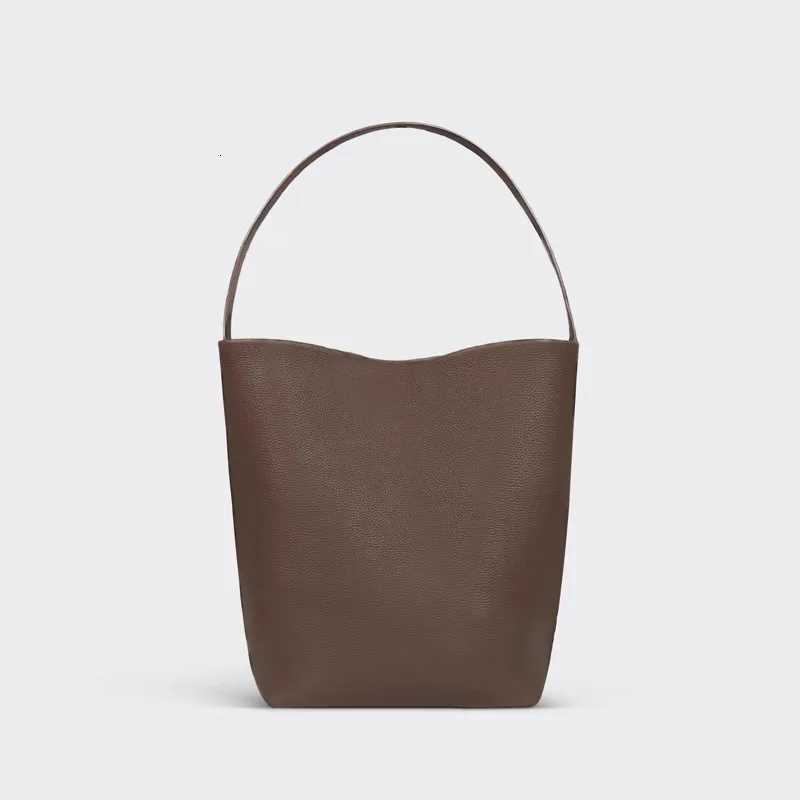 High-end Niche Bucket Tote Bag Large Capacity Genuine Leather Minimalist Fi Shoder Bag Y251211