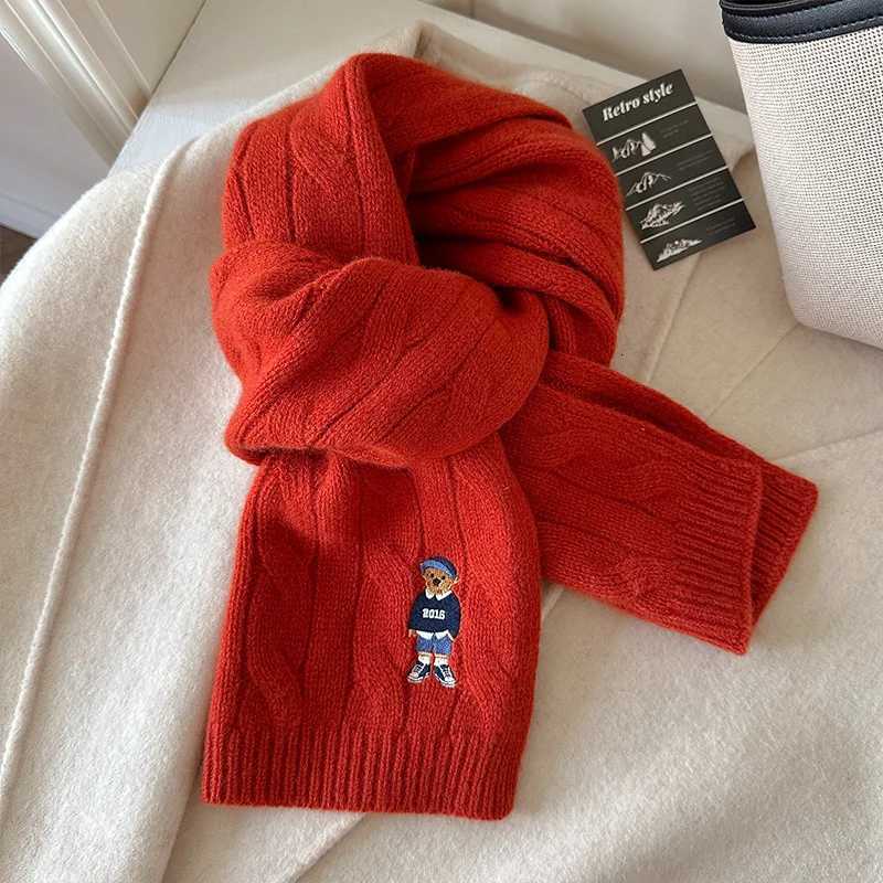 Classic Twisted Wool Scarf Vintage British Style Embroidered Winter Couple Scarf Pure Wool Y251211