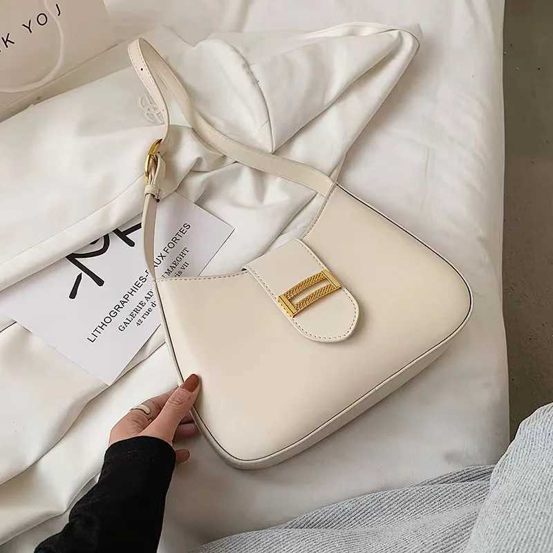 Wen Bag Luxury Designer Cluh Handbags Solid Color Leather Underarm Shoder Bag Casual Fem Luxury Hobos Bags White Black Y251211