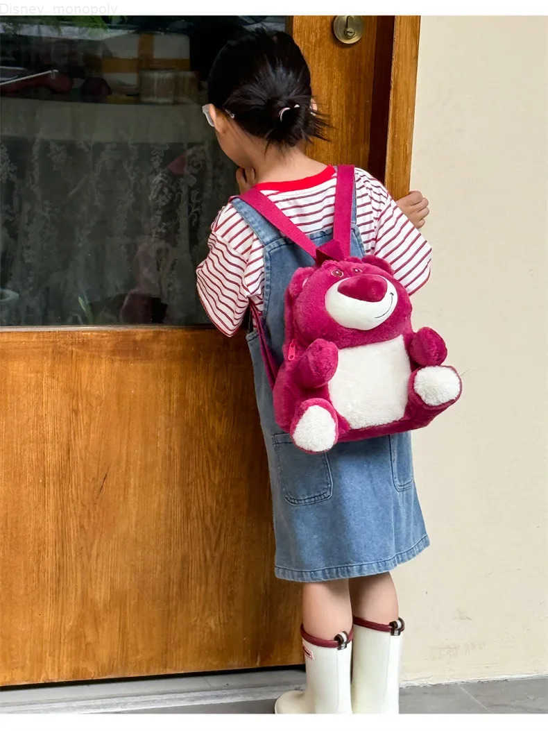 Disney New Cartoon Plush Backpack Kawai Stitch Doll Shoulder Bag Autumn And Winter Style ChildrenS Schoolbag Kindergarten Gifts H251212