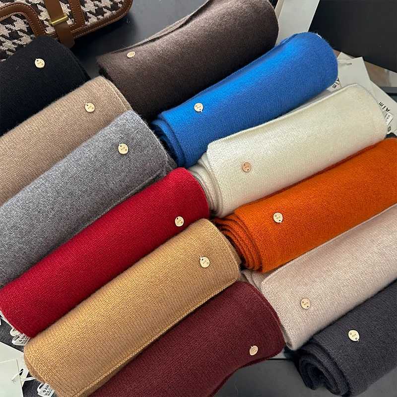 100 Wool Winter Scarf For Women Long Warm Cashmere Scarves Hijab Solid Lady Shawl Wrap Female Pashmina Bandana Head Scarfs New Y251211