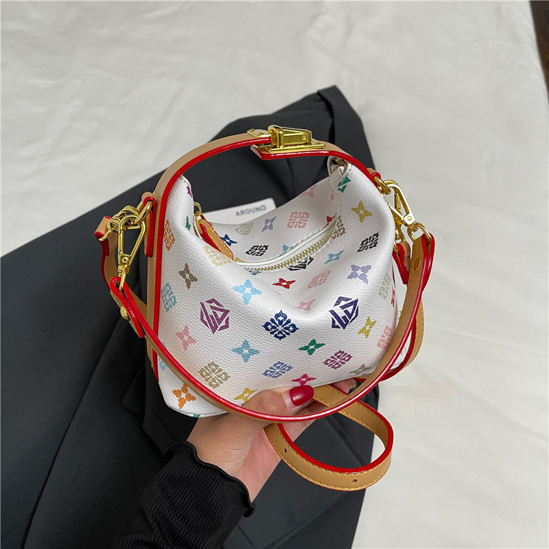 French vintage handbag for women, new light luxury white tri color single shoulder lunch box bag, exquisite crossbody bag