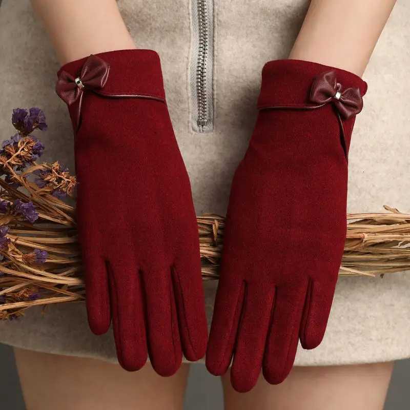 New Women Keep Warm Touch Screen Plus Velvet Inside Thicken Windproof Cycling Cute Lovely Bowknot Elegant Elasticity Soft Gloves Y251211