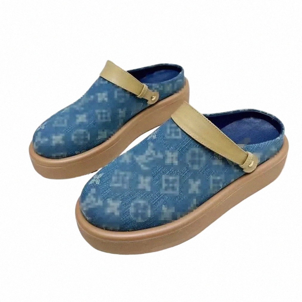 designer Sandals Aspen Platform Clog Printing Platforms Slides Denim Slippers Calfskin Leather Mules Buckle Ankle-Wrap Mule Brand Shoes Women Platform 45wT#