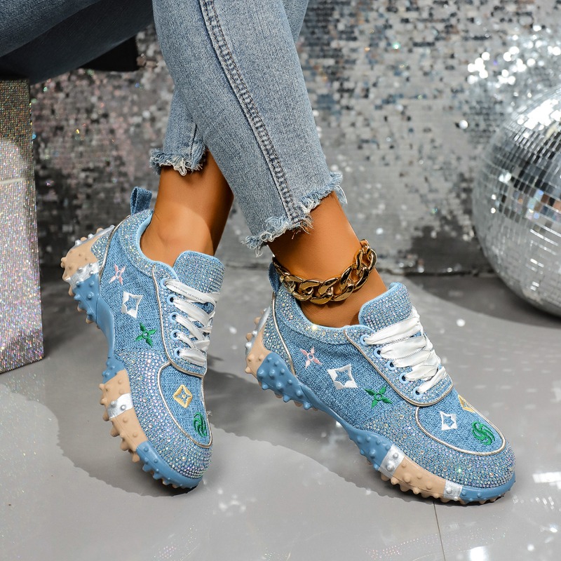 Womens Leather Casual Shoes Platform Sneakers Comfortable Skateboarding Shoes Fashionable Breathable Non Slip Running Shoes Luxury Designers Shoes