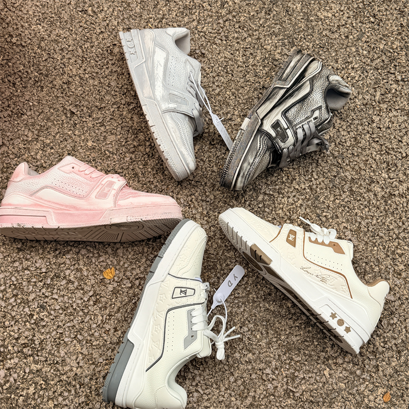 Free shipping Designer Casual Shoes 2026 autumn and winter new casual shoes versatile, lightweight, breathable men's board shoes size 36-44