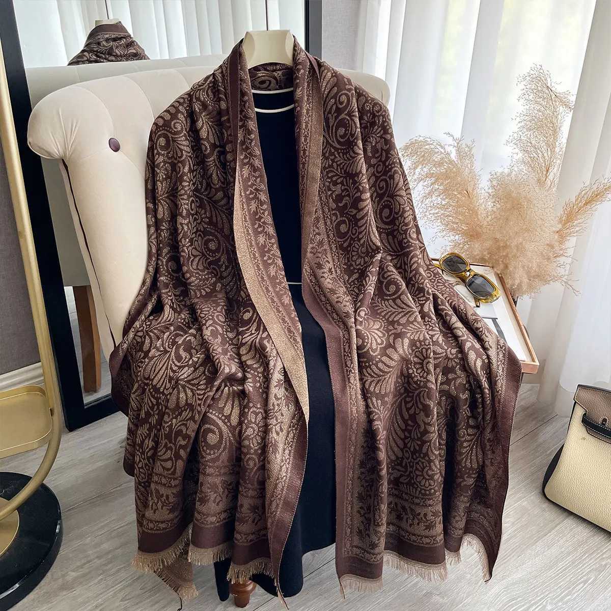 Elegant Muslim Women Long Hijab Scarf with Golden Thread Spring Autumn Sun Protection Shawl Wrap Decoration Headscarf Y251211