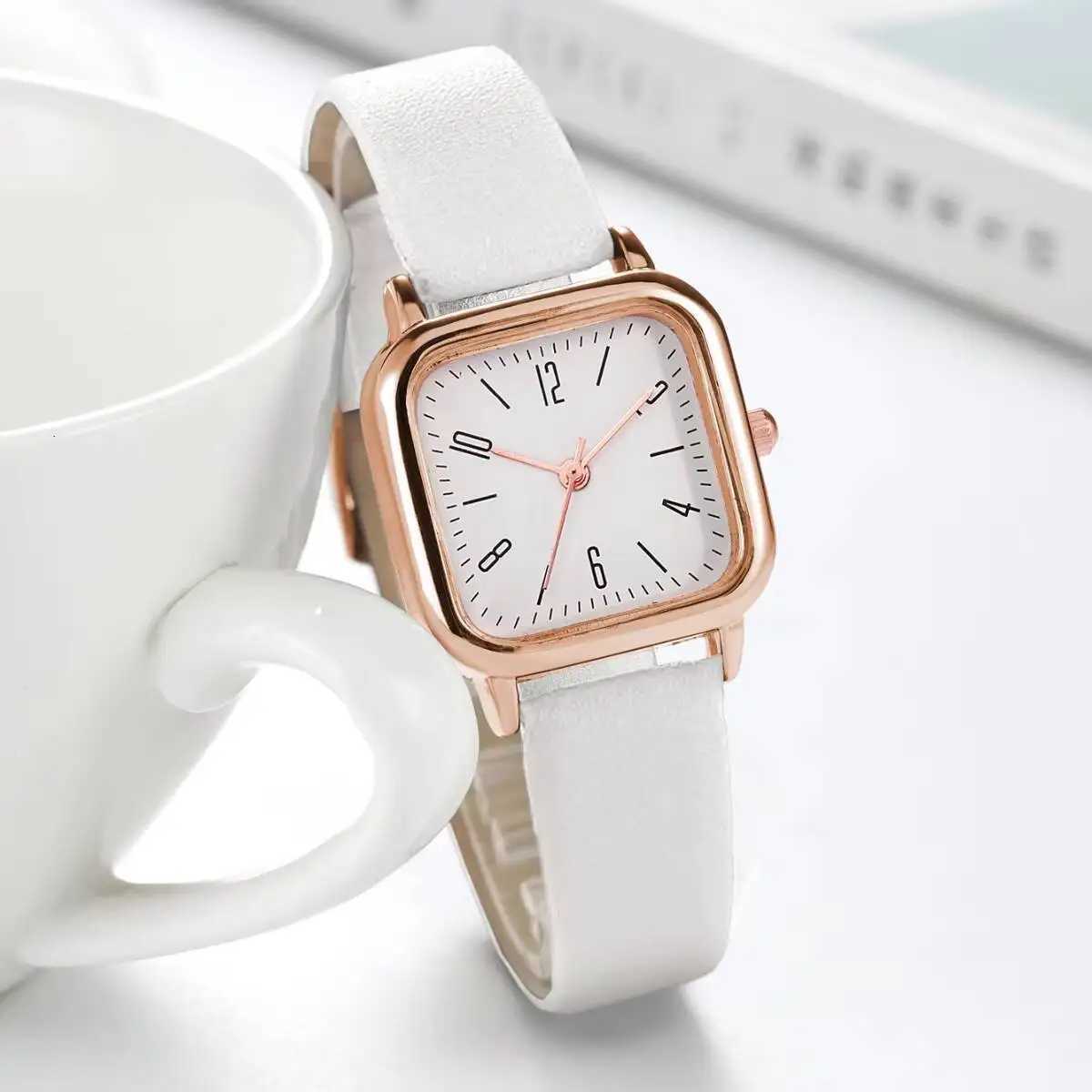 2PCS/Set Fashion Square Women Watches Leather Strap Quartz Wristwatch Rhinestone Bracelet Set Reloj Mujer Y251212