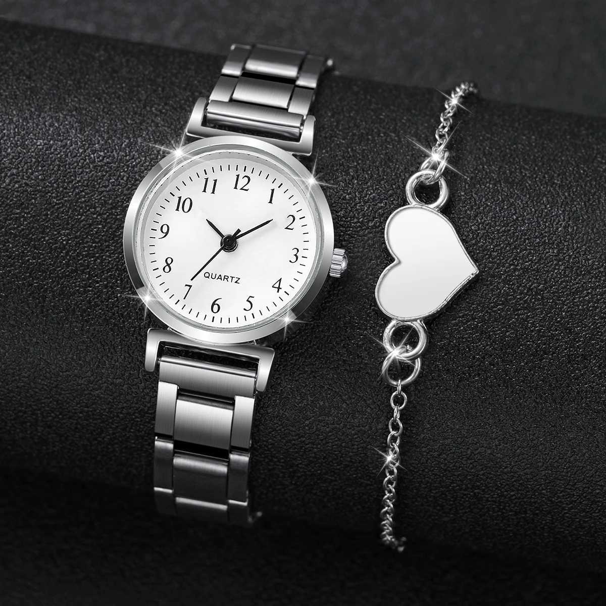 2PCS Fashion Women Watches Set Alloy Band Quartz Watch Heart Bracelet Reloj MujerWithout Box Y251212